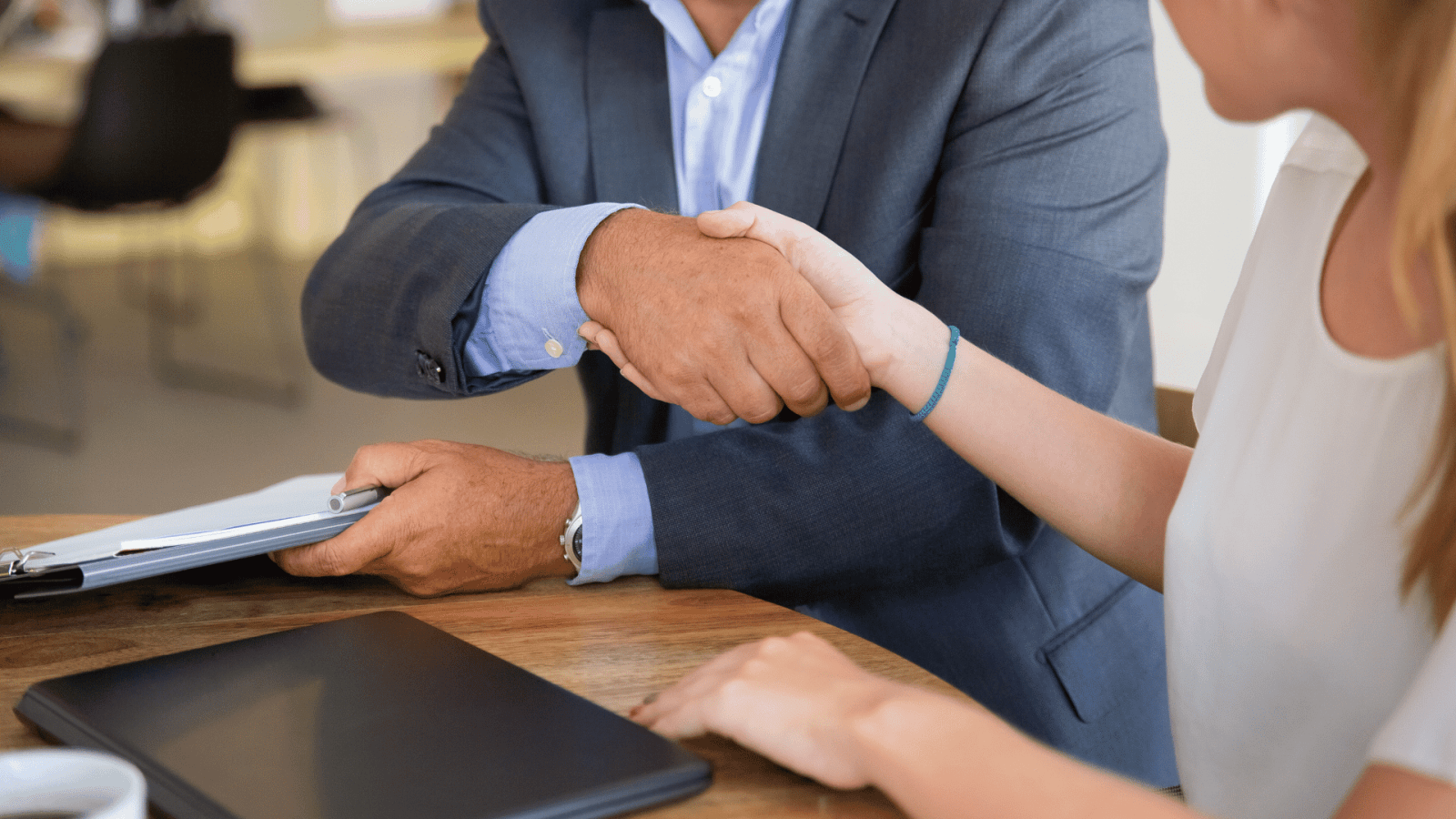 Cierre negocios seguros exitoso Canales y Partners resultados Chile